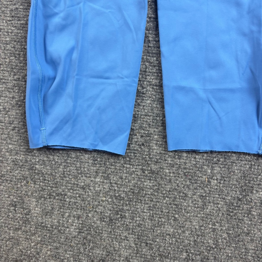 LULULEMON Women’s Base Pace High-Rise Crop 23” Poolside Blue size: 6 - Picture 4 of 8